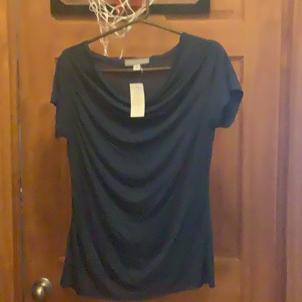 Stina sayer t shirt medium. NWT.  Navy blue scoop neck